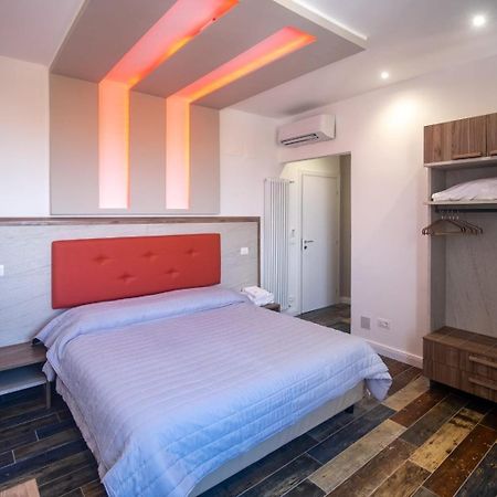 Ricci 16 - Suite & Rooms Livorno Bagian luar foto